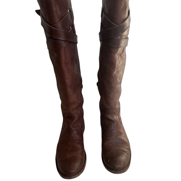 Frye Shirley Strappy Dark Brown - Picture 7 of 11